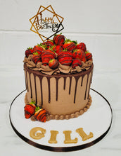 Load image into Gallery viewer, Strawberry Classic Celebration Cake
