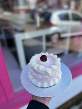 Load image into Gallery viewer, Bento Cake Class