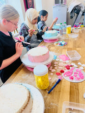 Load image into Gallery viewer, Drip Cake Masterclass - Tweens &amp; Teens
