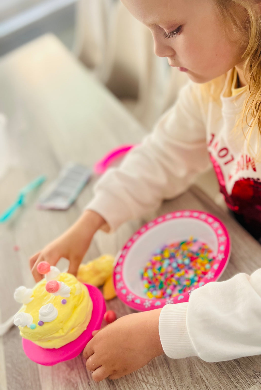 SUMMER HOLIDAY - Slime Cake Making