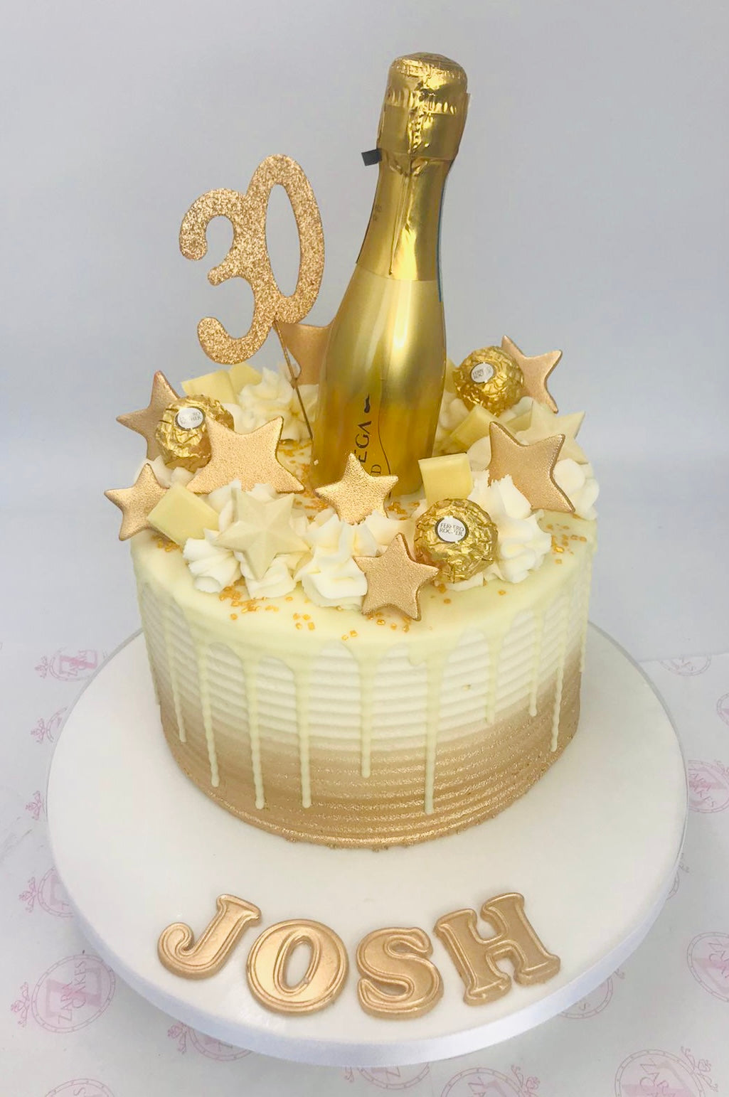 Gold Prosecco Cake