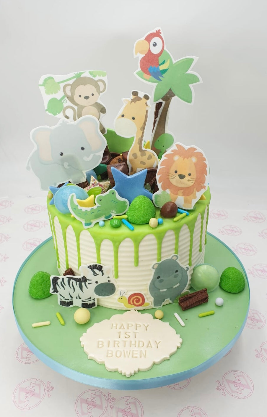 Safari Jungle Drip Birthday Cake