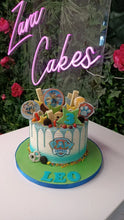 Load image into Gallery viewer, Spiderman Themed drip cake
