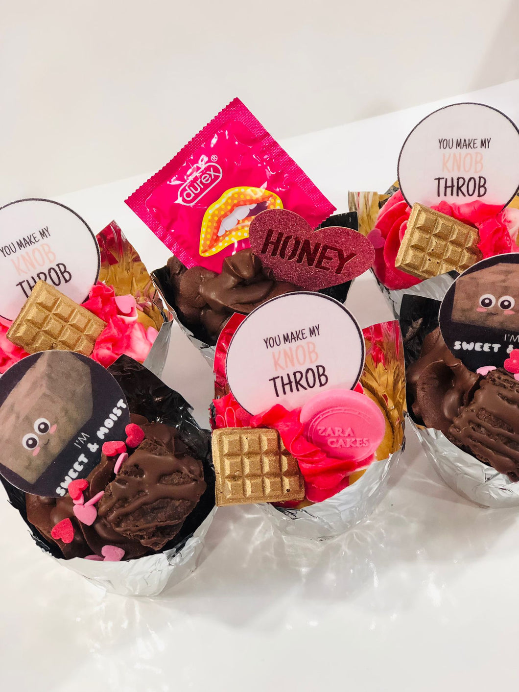Throb Valentines Cupcakes