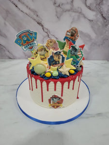 Designer Themed drip cake