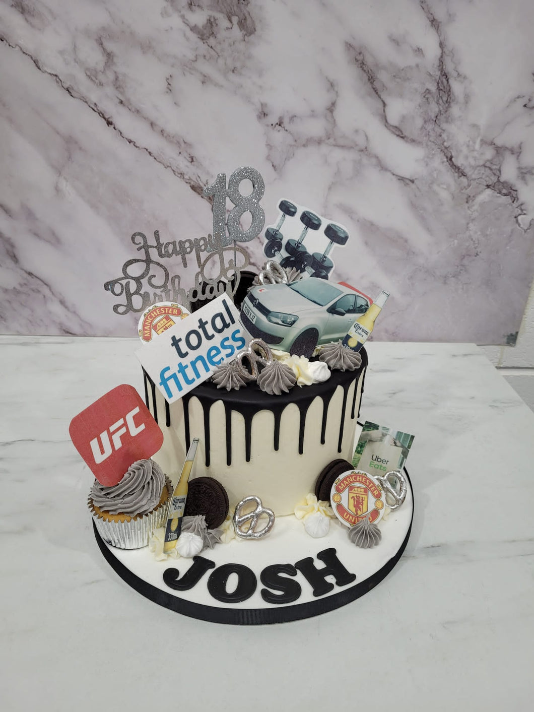 Designer Themed drip cake