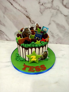 Designer Themed drip cake