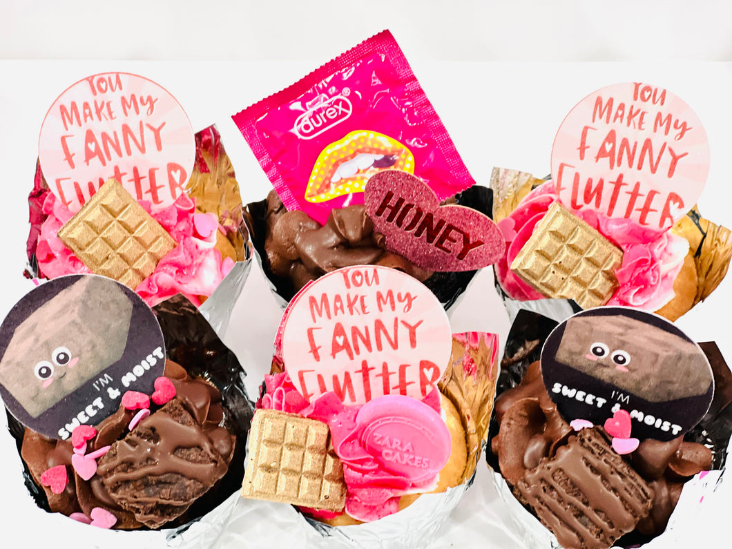 I'm Moist Valentines Cupcakes