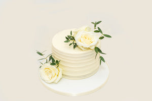 1 Tier Wedding Cake with Fresh Flowers